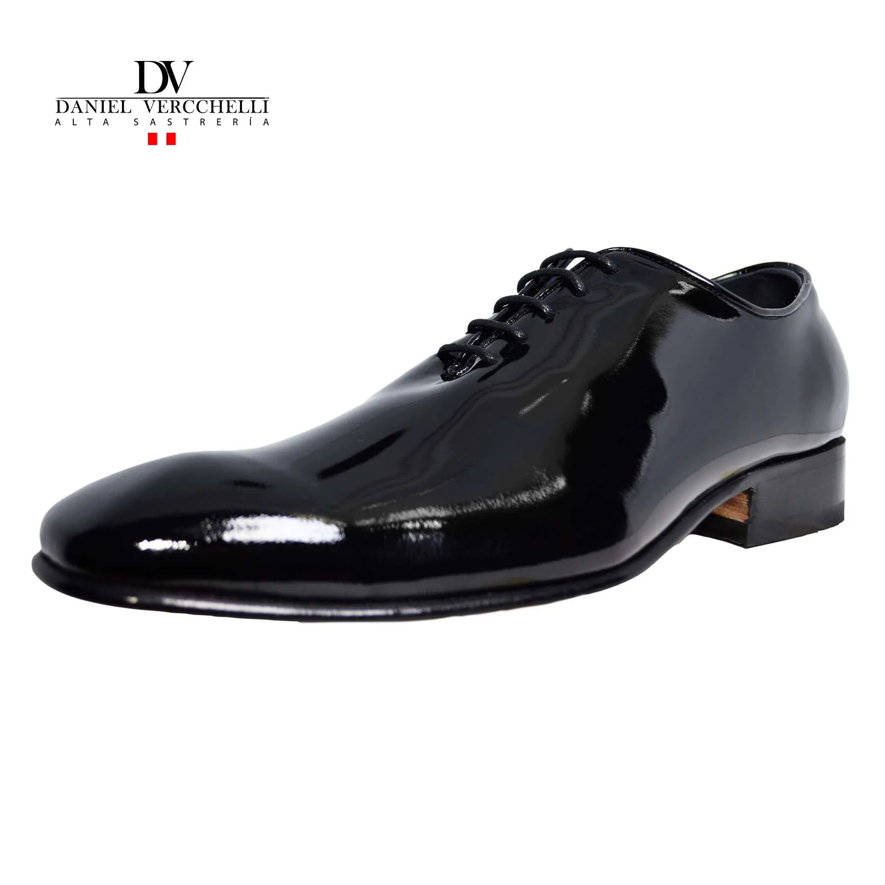 Zapatos Vercchelli | Color: Charol Negro | Cuero 100% Premium | COD: ZDVF5 1 zapato negro charol