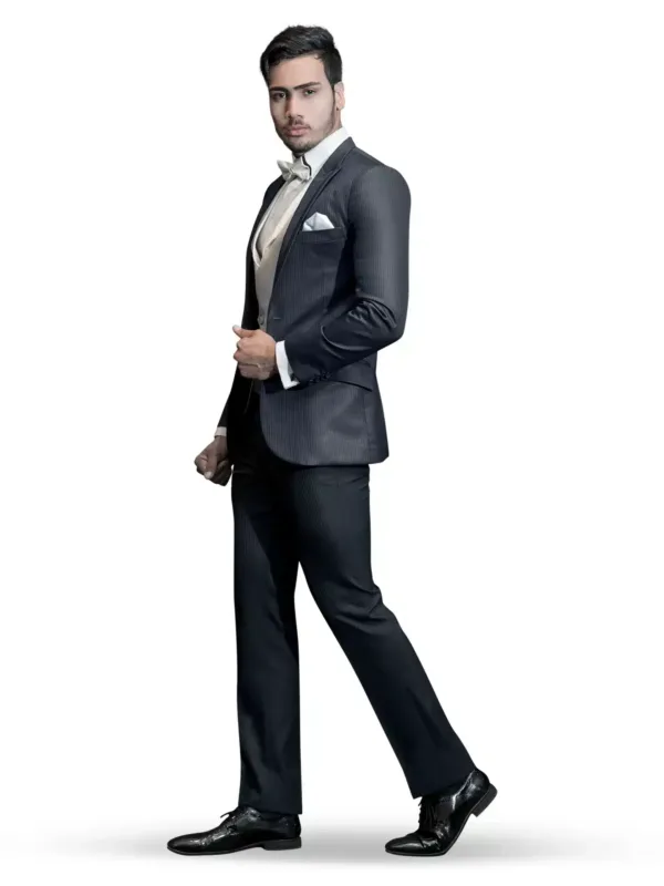 terno-gris-con-chaleco-1-png